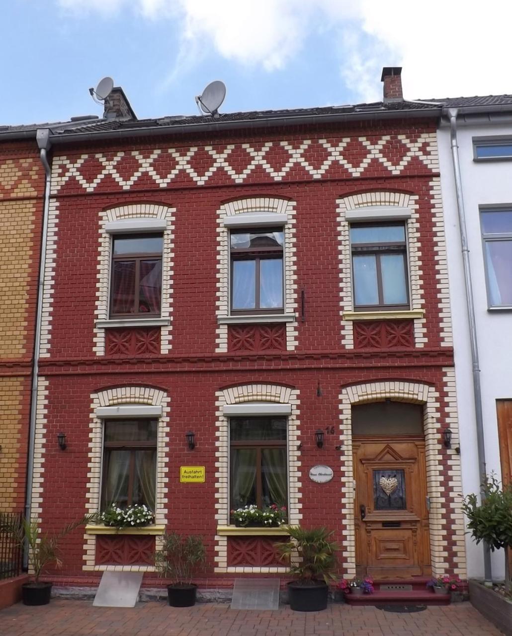 Boardinghouse Castell Otel Bonn Dış mekan fotoğraf